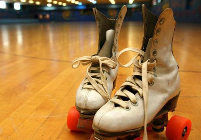 skates on skating rink