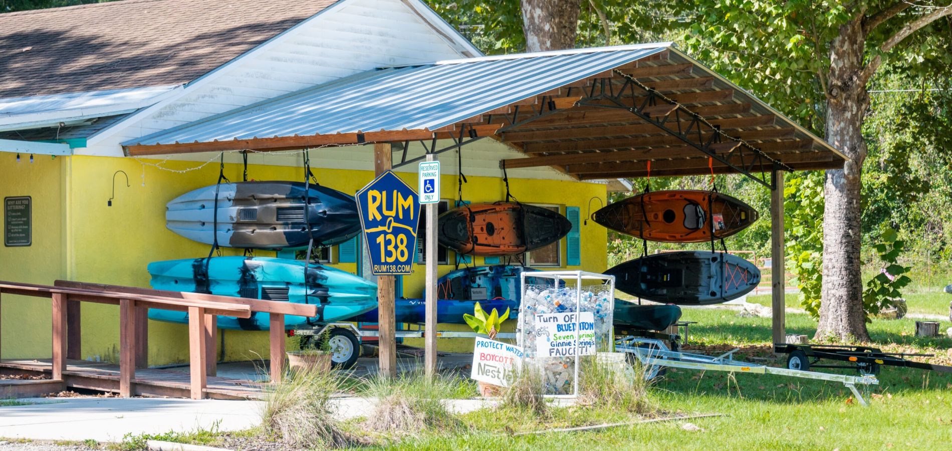 |exterior of Rum 138 rentals